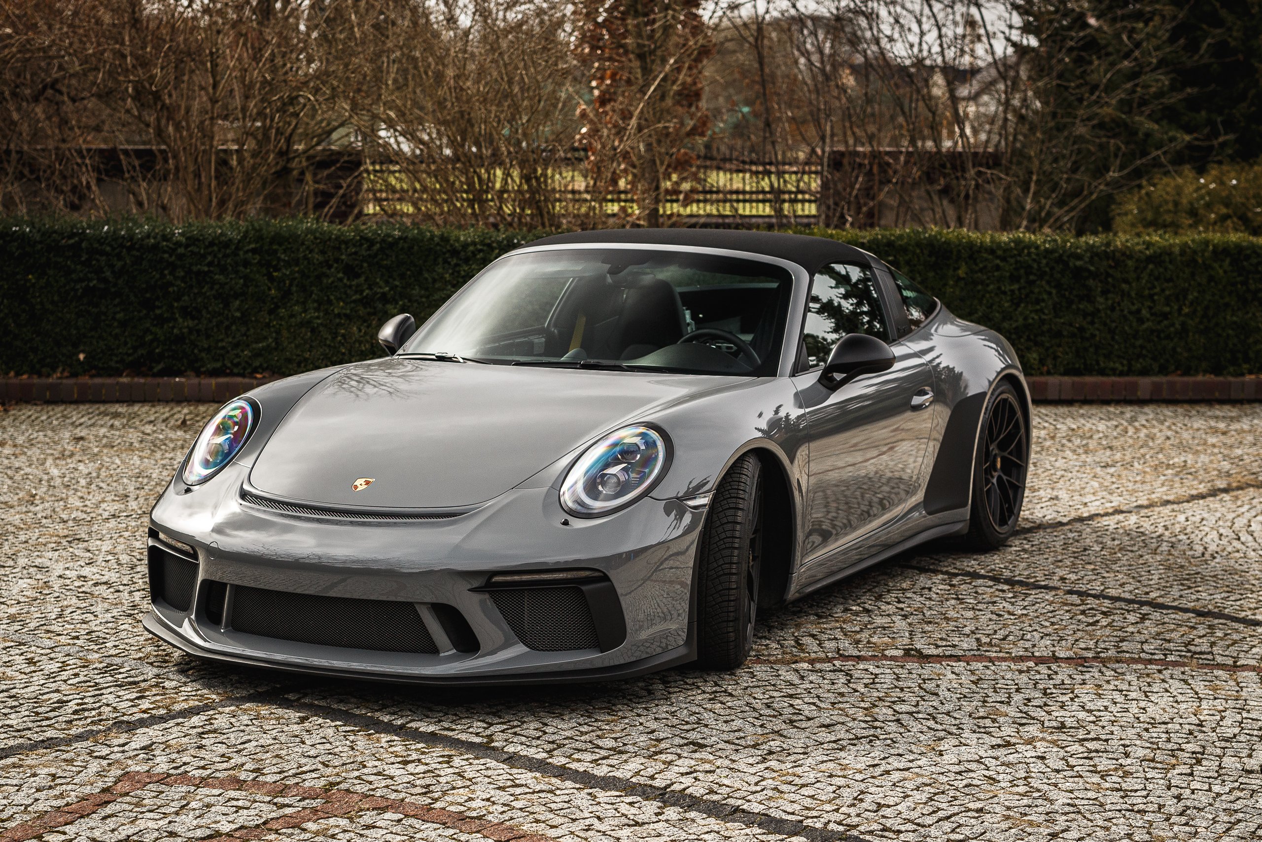 04 NeedForWraps - PCC - Gloss Grey Porsche 911GTS - HQ - PSU